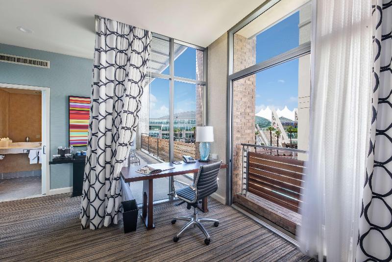 Quarto Deluxe, Hilton San Diego Gaslamp Quarter