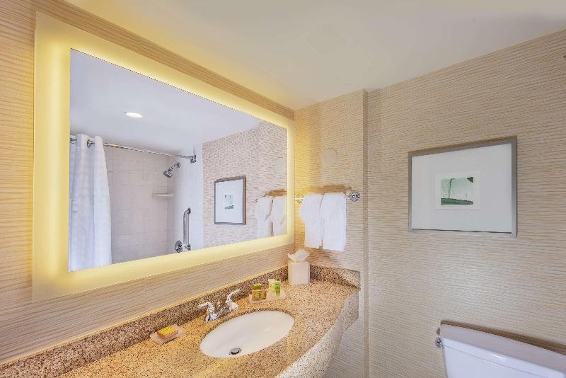 Quarto Estandar Cama King, Hilton San Diego Gaslamp Quarter