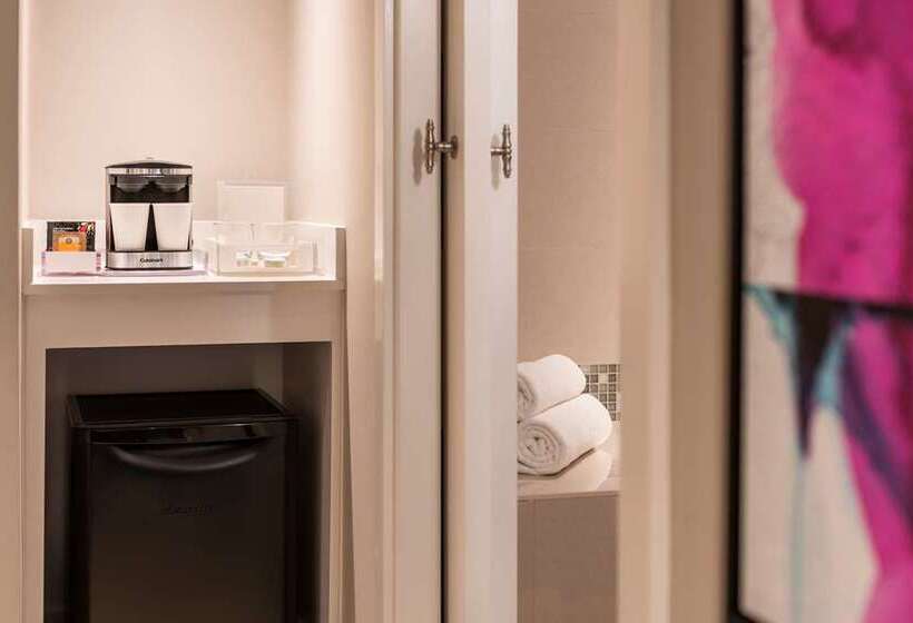 Quarto Estandar Cama King, Hilton San Diego Gaslamp Quarter