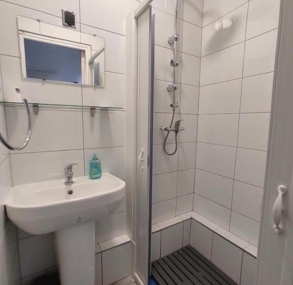 Quarto standard, Le Bon Moine