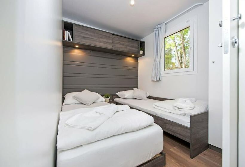2间卧室的房子, Mediteran Kamp Mobile Homes In Naturist Camping Solaris