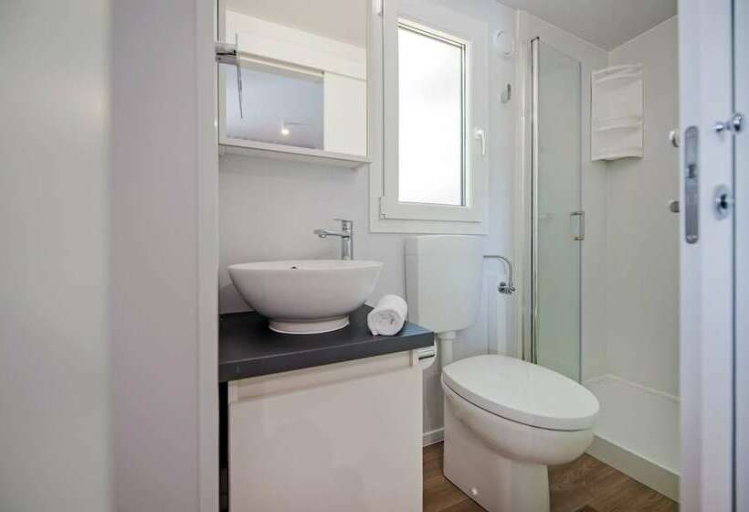 2间卧室的房子, Mediteran Kamp Mobile Homes In Naturist Camping Solaris