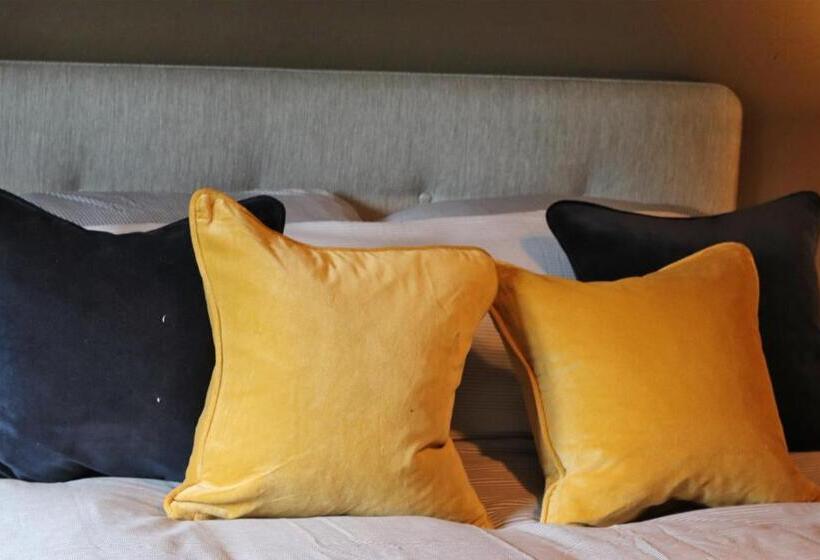 Номер Стандарт, Culm Valley Inn