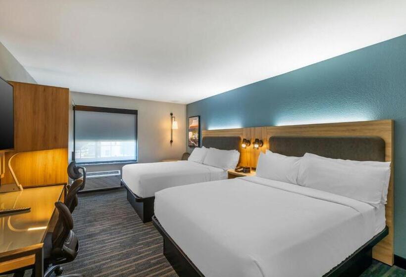 اتاق استاندارد با تخت دو نفره بزرگ برای معلولان, City Express by Marriott Duluth