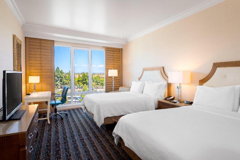 Suite Vue Mer, Holiday Pavilion Resort On The Boardwalk