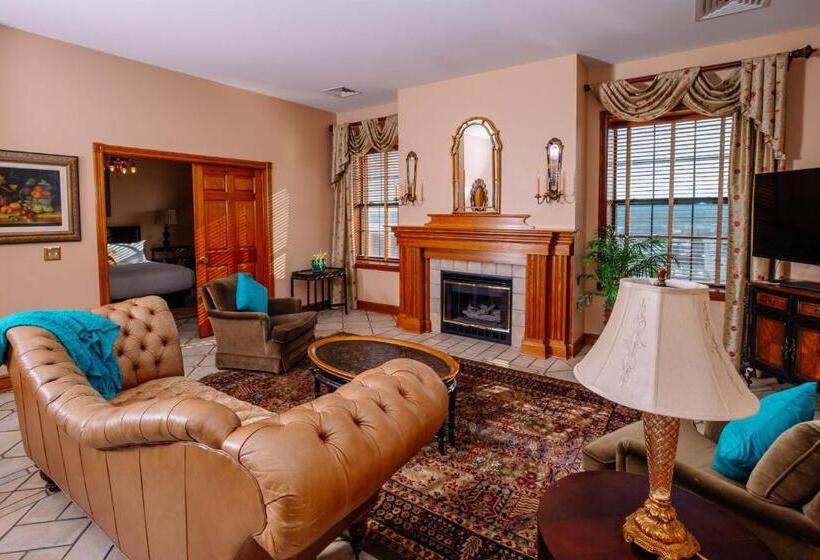 Президентский Люкс, Landmark Inn