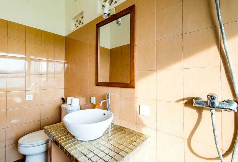 Номер Deluxe, Medewi Surf Villa