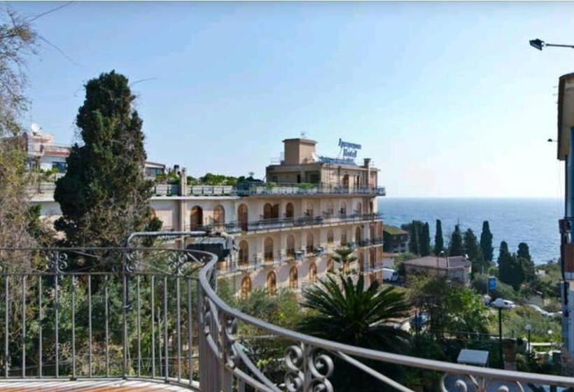 اتاق استاندارد یک نفره, Villa Moschella
