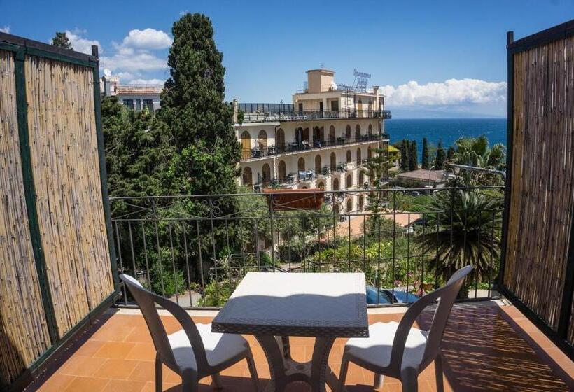 اتاق استاندارد, Villa Moschella