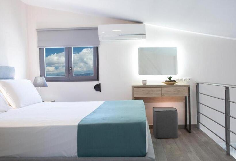 Полулюкс Повышенной Комфортности, Kn Ionian Suites