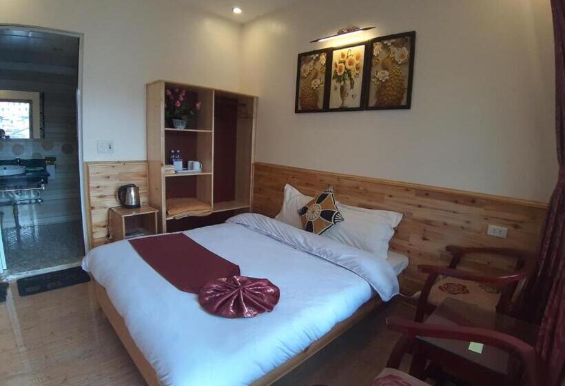 اتاق لوکس با چشم‌انداز باغ, Dang Khoa Garden Inn