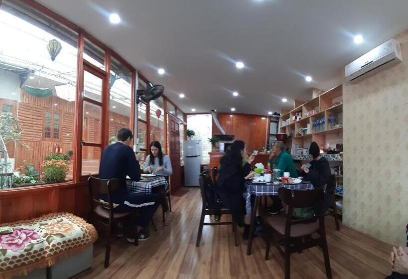 اتاق لوکس با چشم‌انداز باغ, Dang Khoa Garden Inn