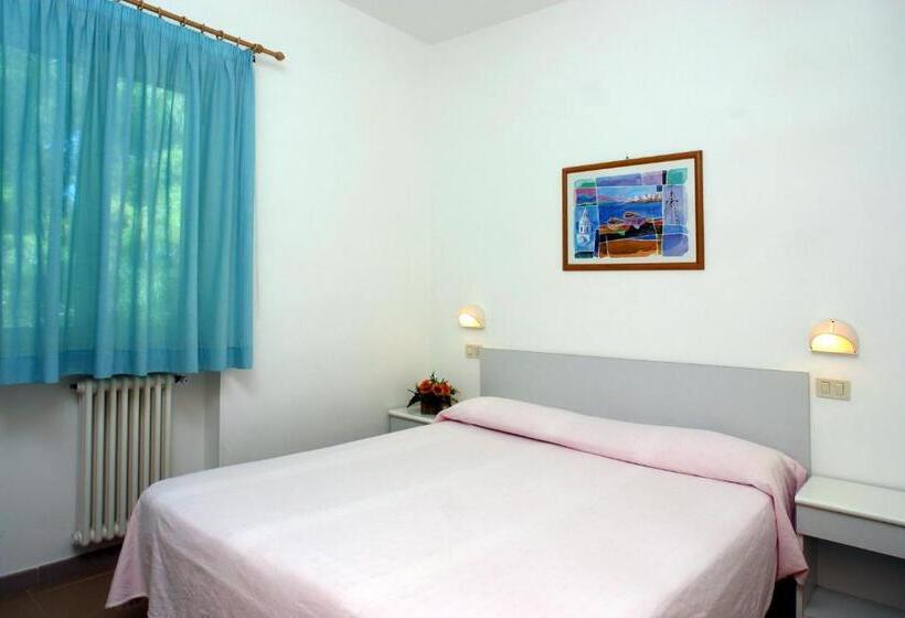 Апартаменты 1 Спальня с Балконом, Oasiclub Hotel   Appartamenti
