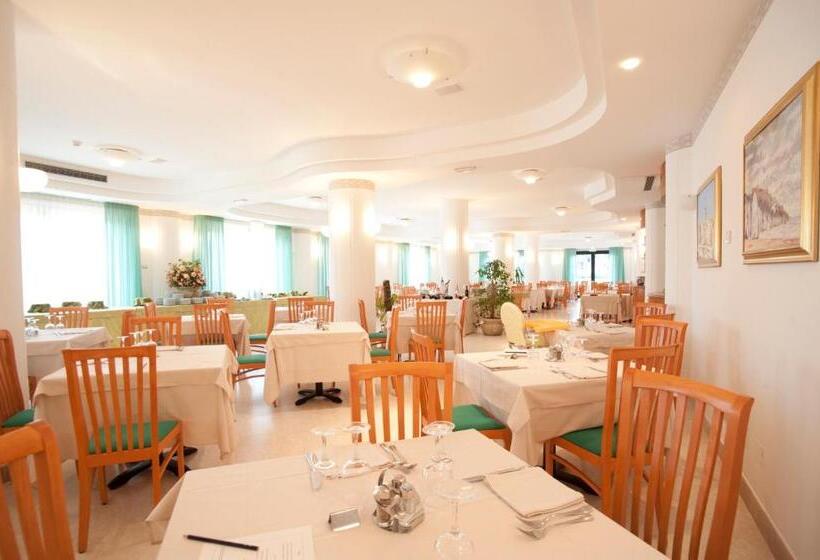 Апартаменты 1 Спальня с Балконом, Oasiclub Hotel   Appartamenti