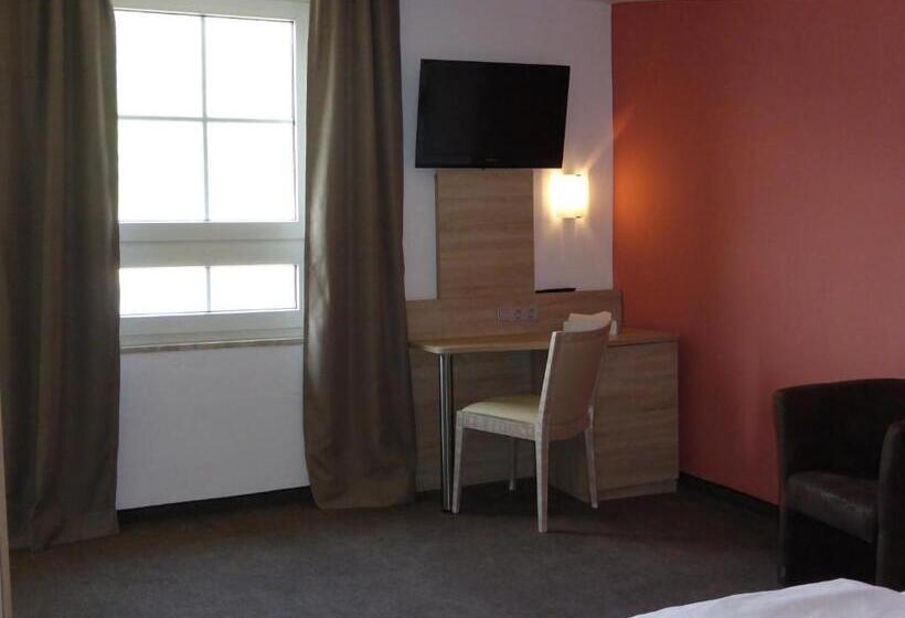 Номер Стандарт Вид на Реку, Rheinhotel Zur Krone