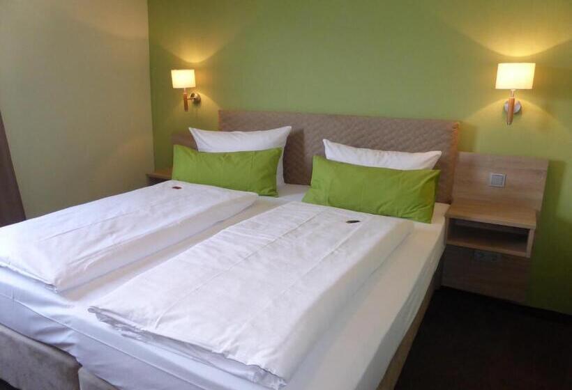 Номер Стандарт Вид на Реку, Rheinhotel Zur Krone