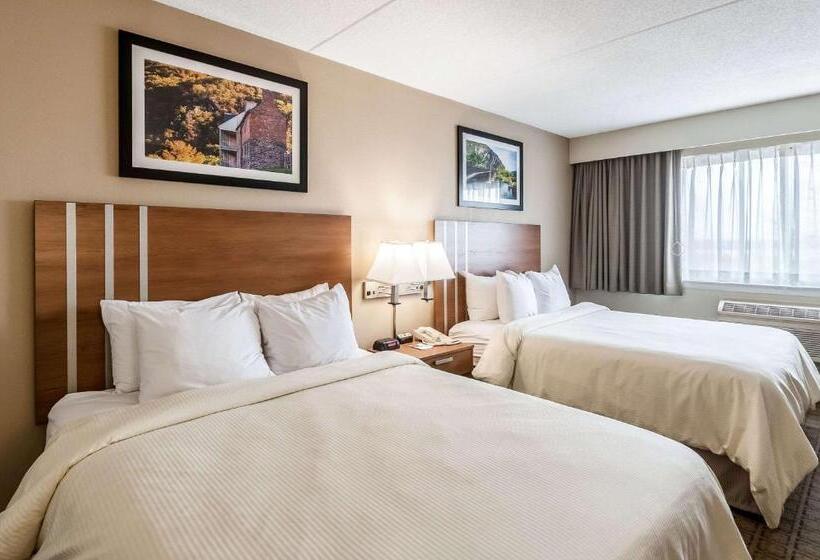 스탠다드 룸, Clarion Inn Harpers Ferrycharles Town
