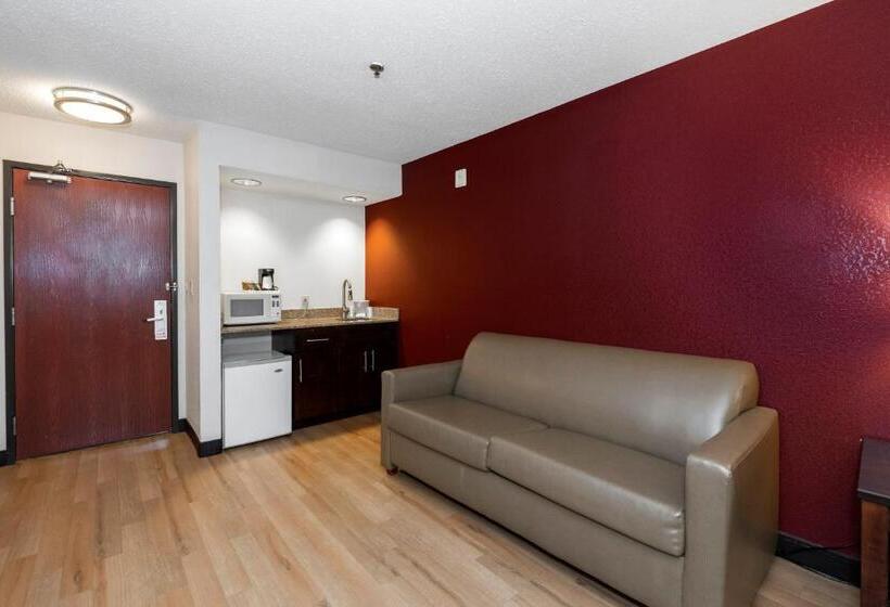 جناح, Red Roof Inn & Suites Dover Downtown
