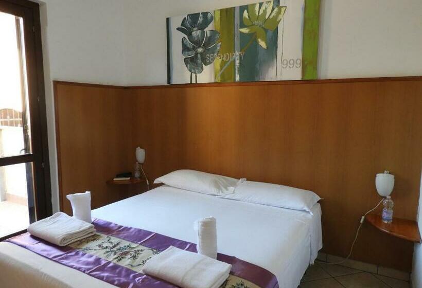 Номер Стандарт, B&b Isola