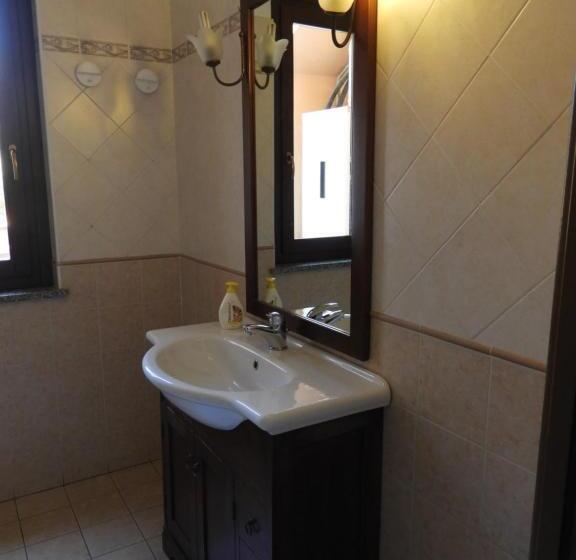 Номер Стандарт, B&b Isola