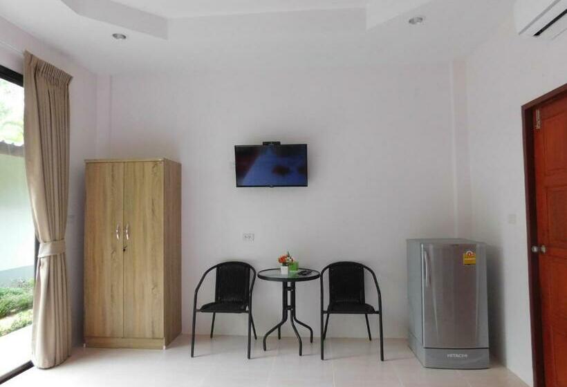 اتاق استاندارد با تخت بزرگ, Phuket Sirinapha Resort