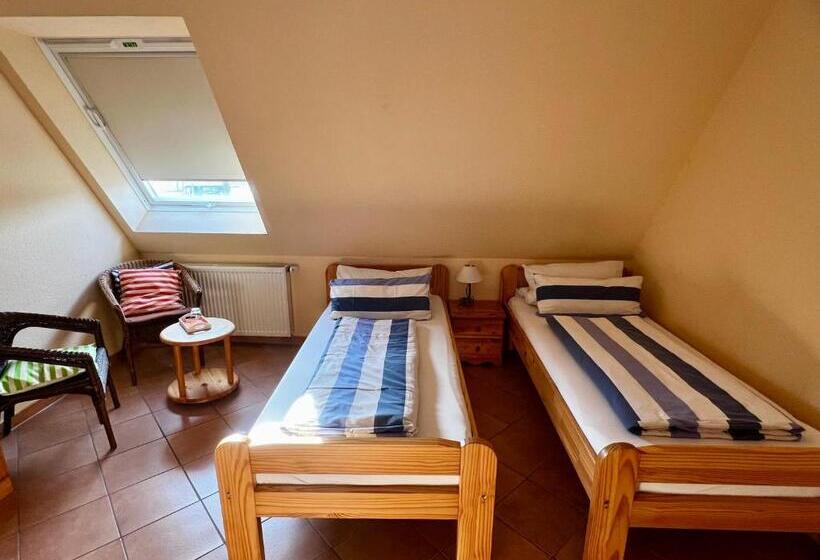 Номер Стандарт, Pension Kolibri