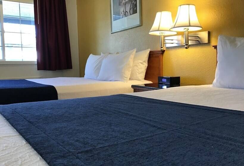Номер Стандарт 2 Двуспальные Кровати, Travelodge By Wyndham Pendleton Or