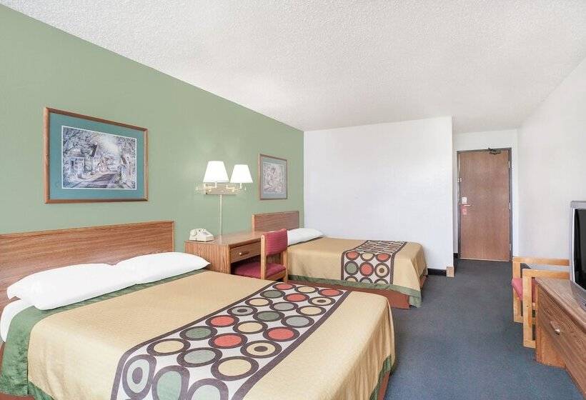 Номер Стандарт 2 Двуспальные Кровати, Super 8 By Wyndham Queensbury Glen Falls, Lake George Area