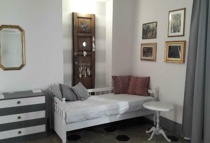 Номер Стандарт, Langhe Di Liguria B&b