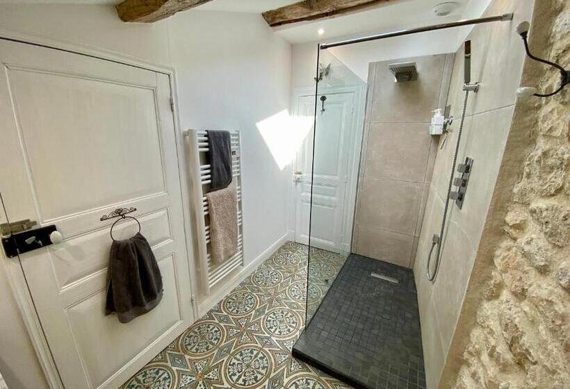 Номер Стандарт Вид на Сад, Maison Mûrier