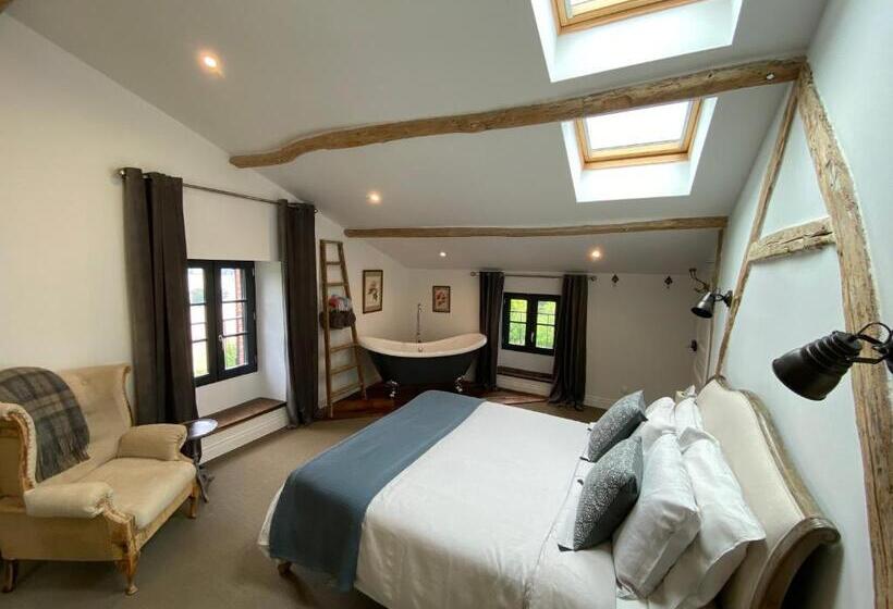 Номер Deluxe Кровать Кинг, Maison Mûrier