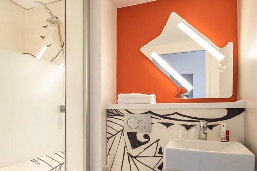 Номер Стандарт Трехместный, Ibis Budget Beauvais Aeroport