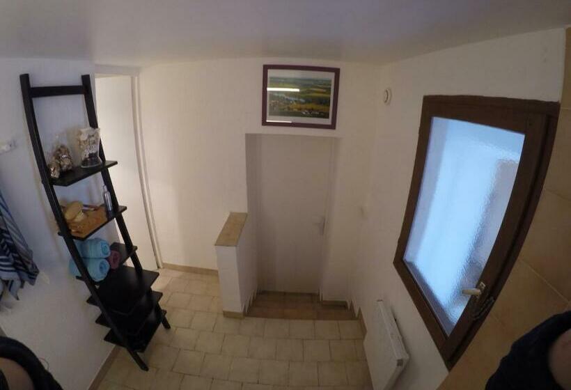 Семейное Студио, Guest House Près Des Montgolfières