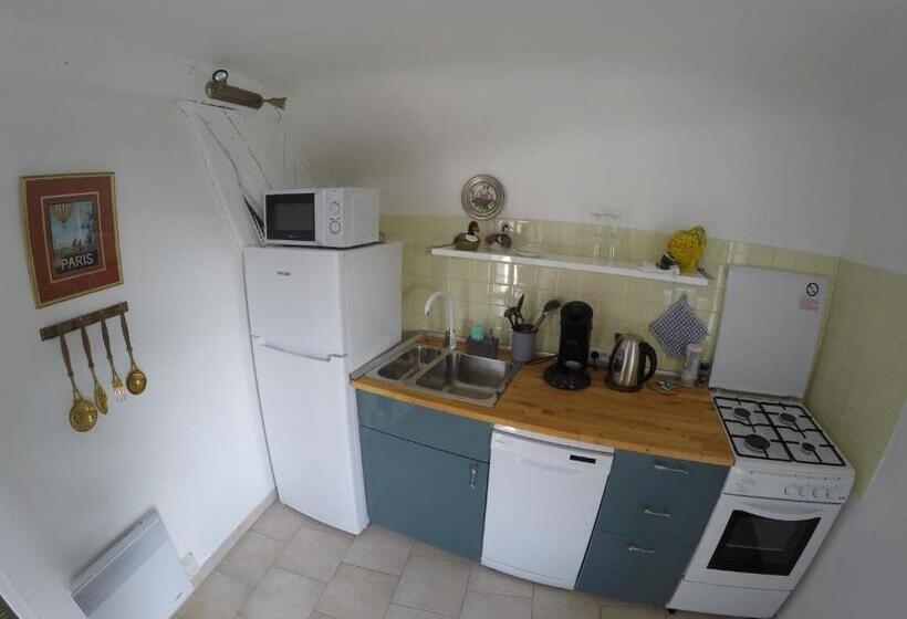 Апартаменты 1 Спальня, Guest House Près Des Montgolfières