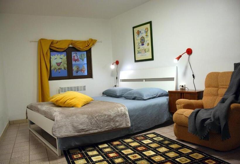 Апартаменты 1 Спальня, Guest House Près Des Montgolfières