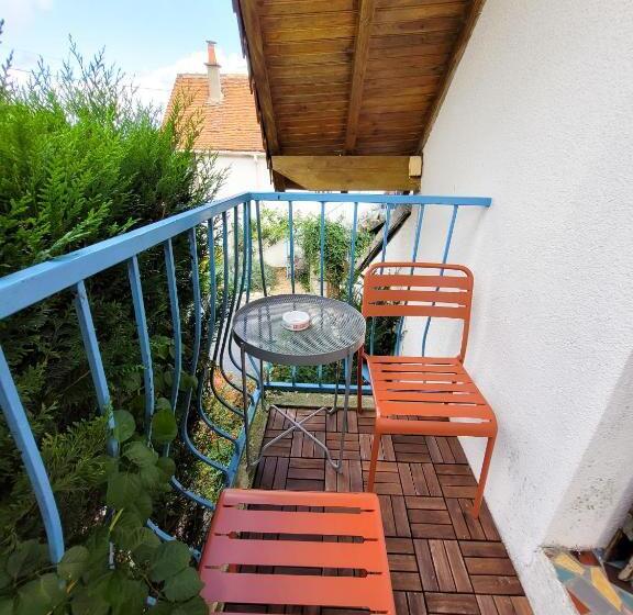 Апартаменты 1 Спальня, Guest House Près Des Montgolfières