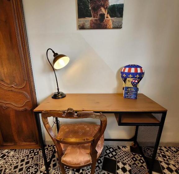 Номер Стандарт Трехместный, Guest House Près Des Montgolfières