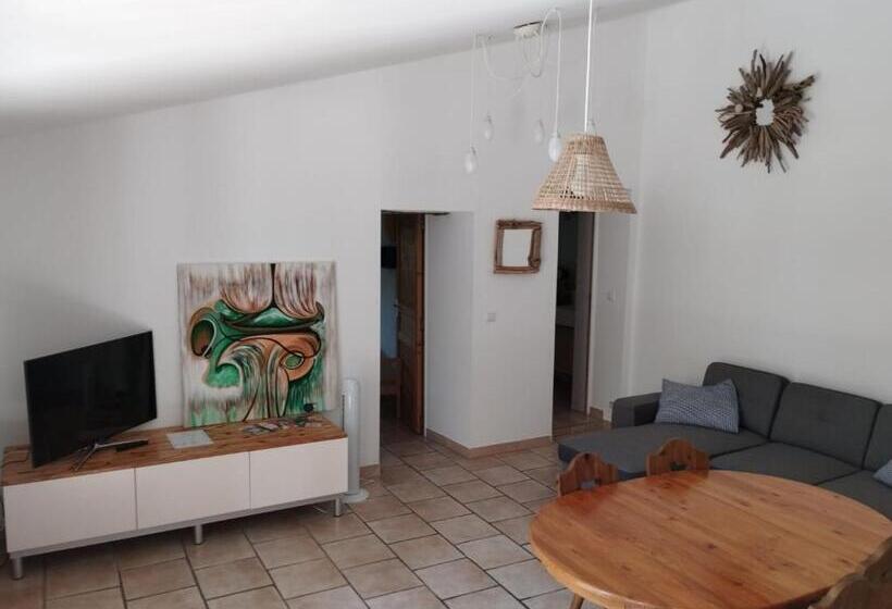 Апартаменты 2 Спальни, Le Vieux Platane
