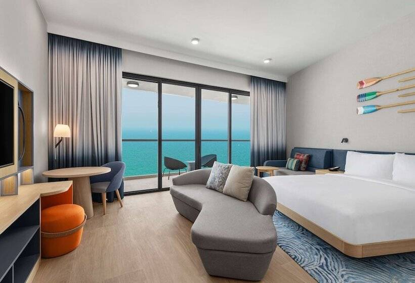 패밀리 룸 바다 전망, Hampton By Hilton Marjan Island