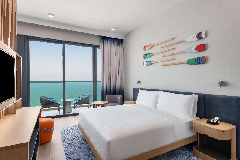 스탠다드 룸 킹사이즈 침대, Hampton By Hilton Marjan Island