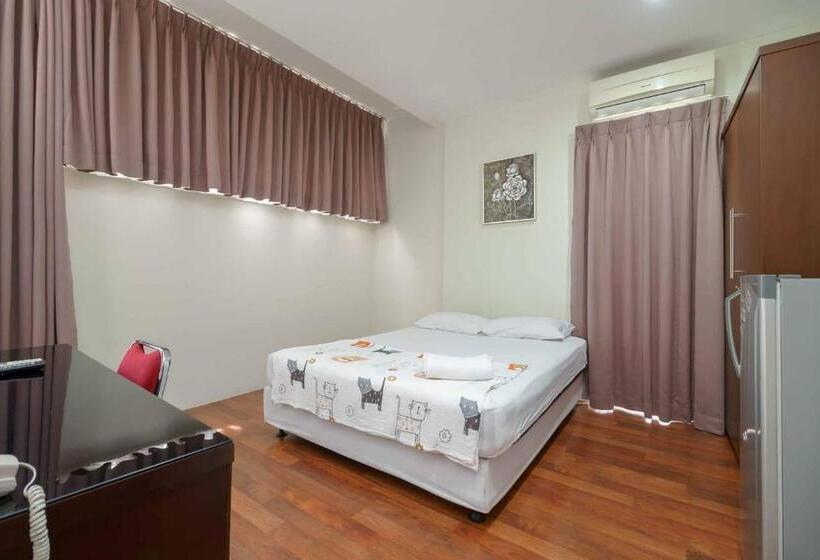 Номер Economy, Avalon Karawaci Mitra Reddoorz