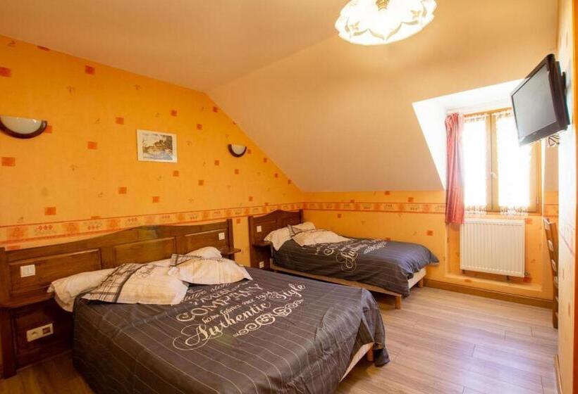 Номер Стандарт Трехместный, Chambres Et Table D Hôtes   Domaine De Bardenat
