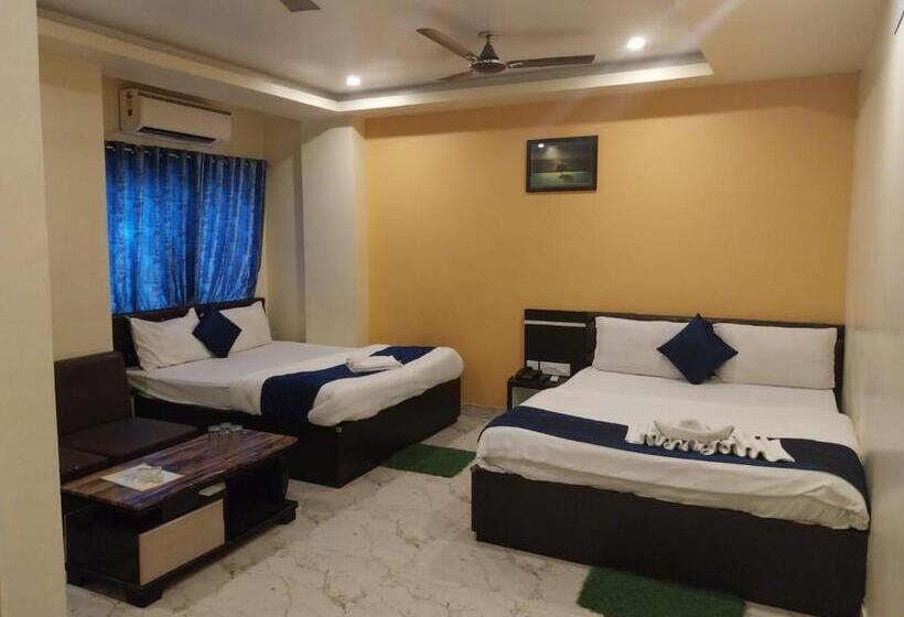 Deluxe Vierpersoonskamer, Goroomgo Avipsha Digha