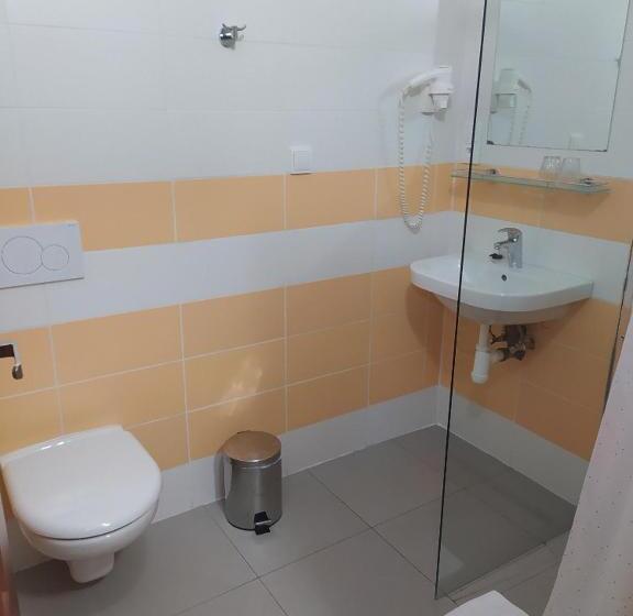 Апартаменты 2 Спальни, Kryštof