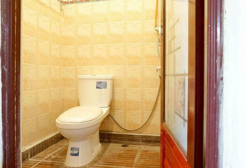 Номер Стандарт, Reddoorz Near Buleleng Harbour 2