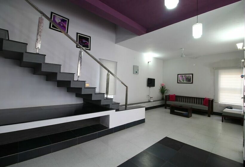 Вилла Deluxe 2 Спальни, La Flora Cloud 9 Yelagiri