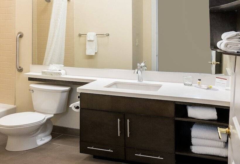 Люкс, Candlewood Suites Saint Joseph   Benton Harbor, An Ihg