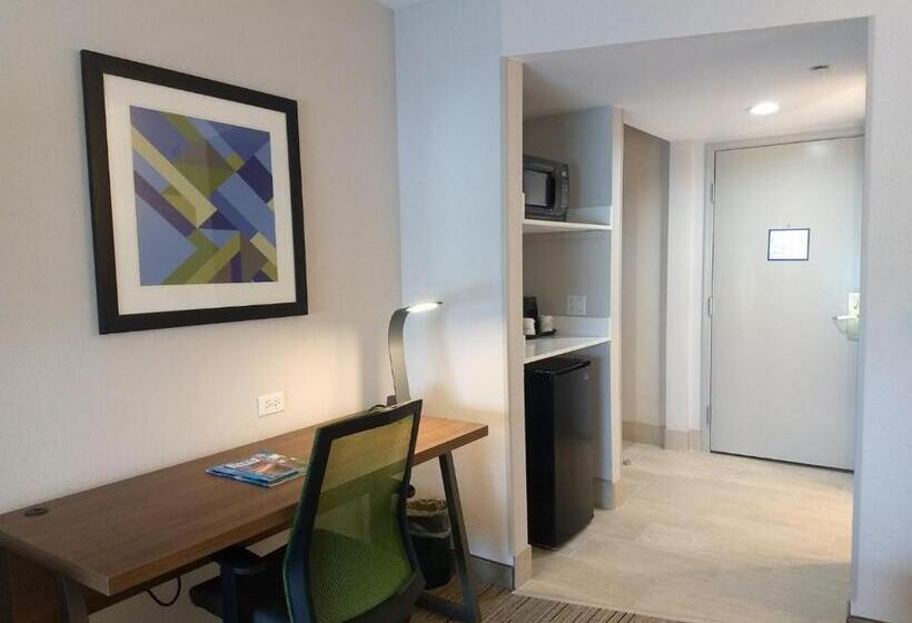 Deluxe Kamer Aangepast voor Gehandicapten, Holiday Inn Express & Suites   Indianapolis Northwest, An Ihg