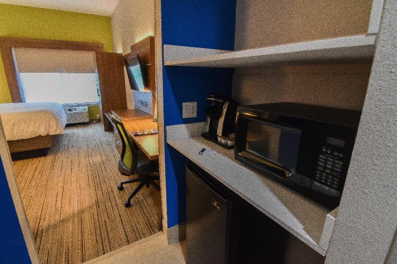 Standaardkamer Aangepast voor Gehandicapten, Holiday Inn Express & Suites   Indianapolis Northwest, An Ihg