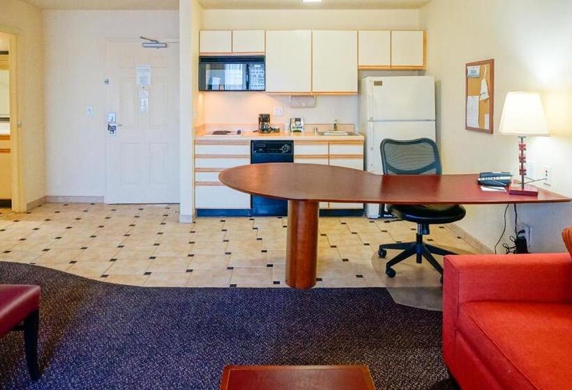 Президентский Люкс, Larkspur Landing Extended Stay Suites Pleasanton